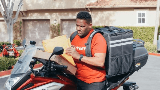 Como o monitoramento para moto pode ajudar na gestão de frotas de delivery?