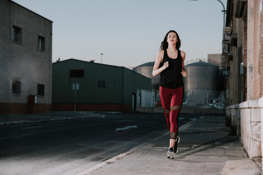 Ritmo urbano: moda, corrida e tecnologia para você